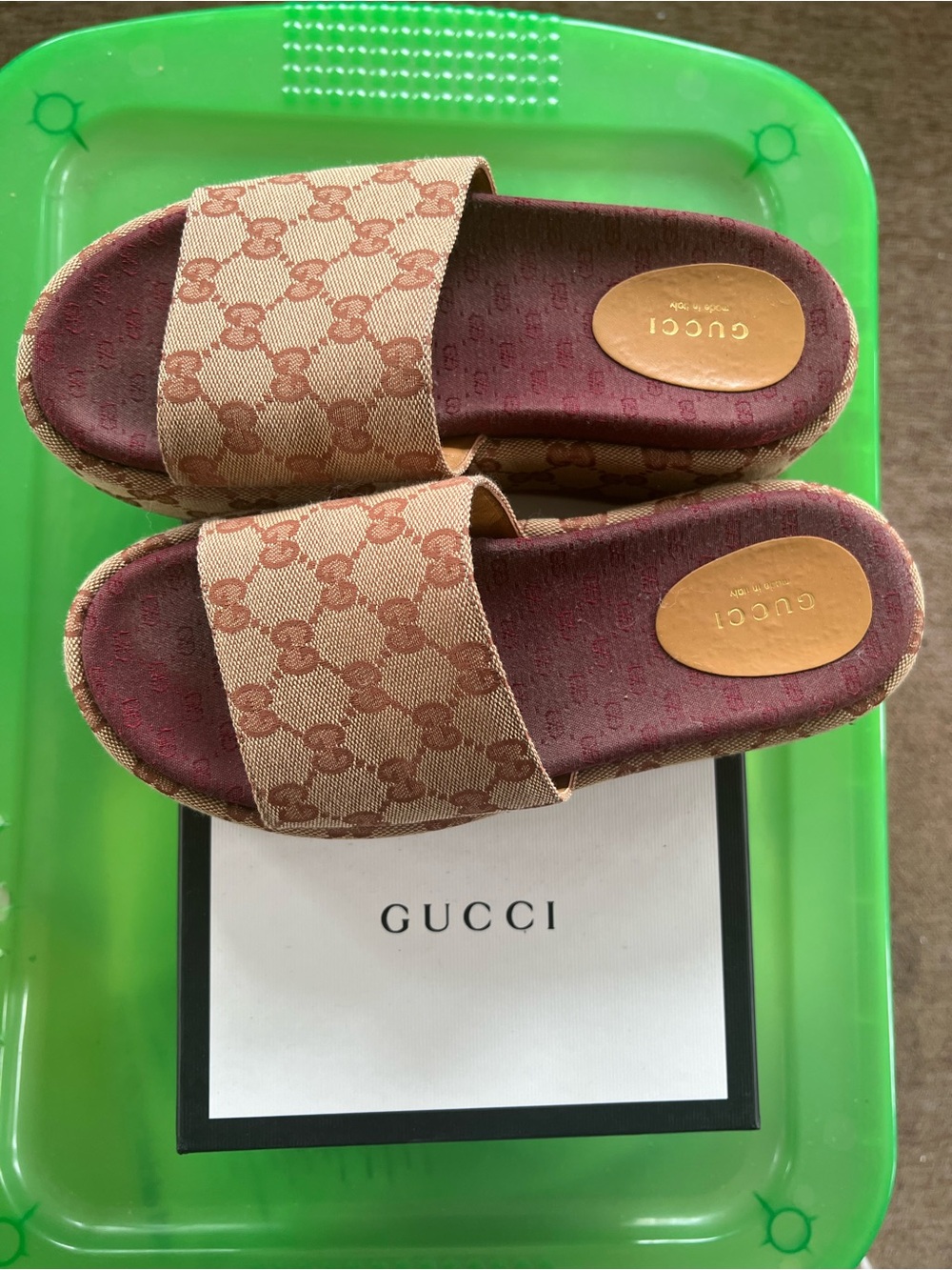 Gucci Women Beige and Brown GG Monogram Slide Sandals - Picture 2 of 8